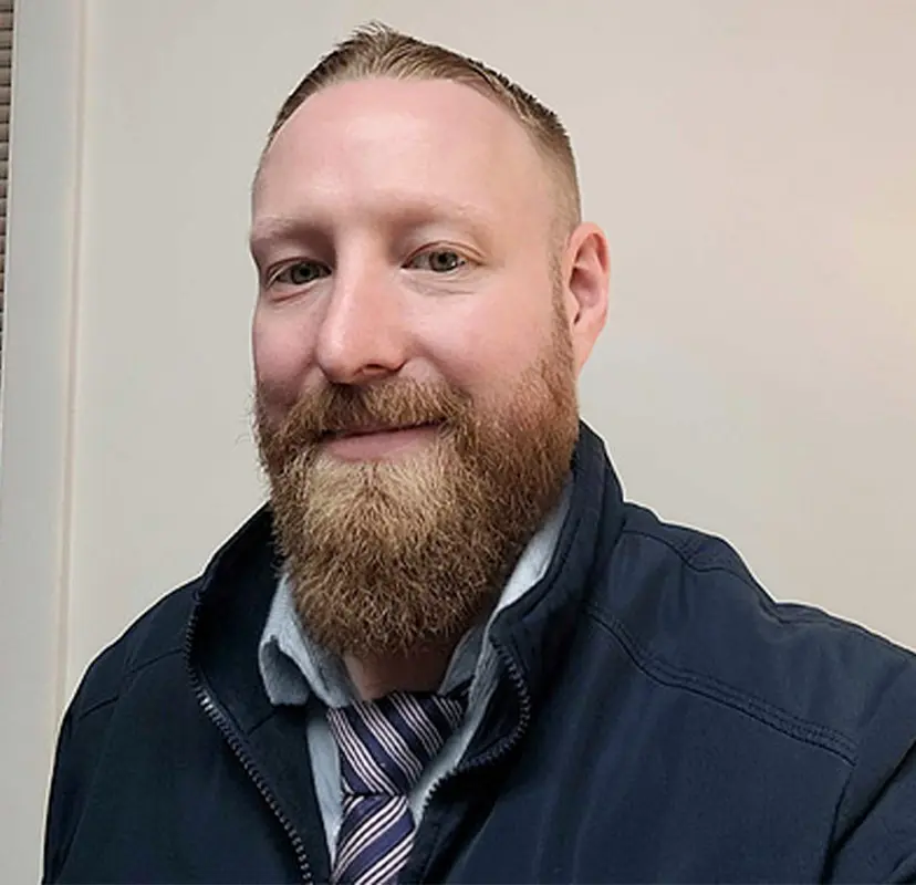 Brad from Anchorline Web Design working at the office in Kingston, MA